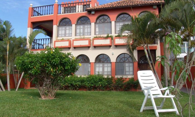 Cachoeira do Bom Jesus Apartment | La Alhambra Apart Hotel