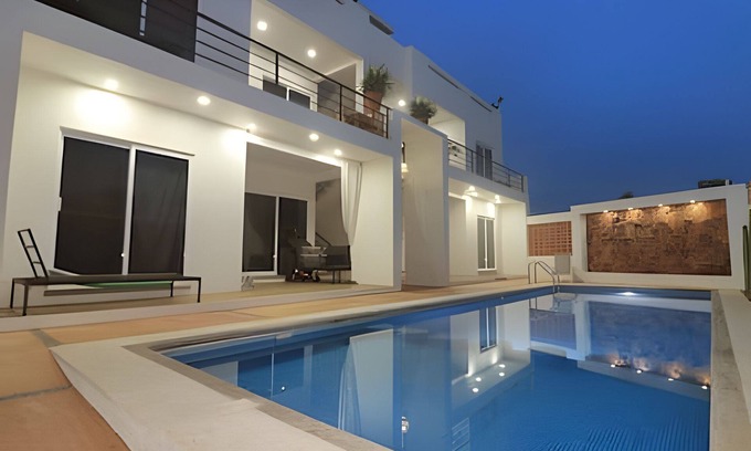 Los Tamarindos Hotel | La Aurora