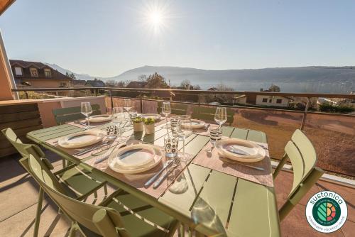 Veyrier-du-Lac Apartment | La Belle Brune, Exceptionnelle vue lac et Spacieuse terrasse - Une Exclusivité LLA Selections depuis 2018