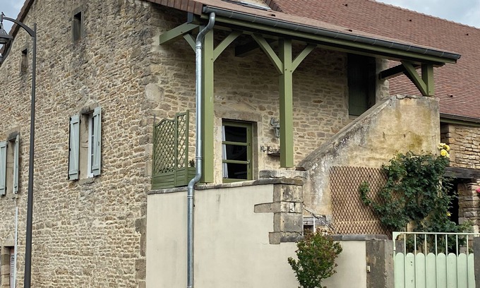 Tailly House | La belle vie l'annexe, 4/5-person gîte 5 min from Beaune and 2 km from Meursault