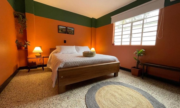 Bucaramanga Bed & Breakfast | La Bonita Guesthouse