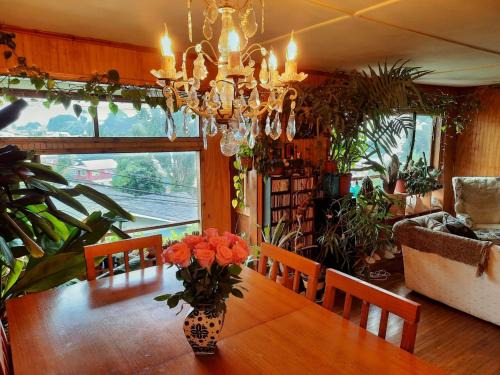 Puerto Montt Bed & Breakfast | La Casa Colores