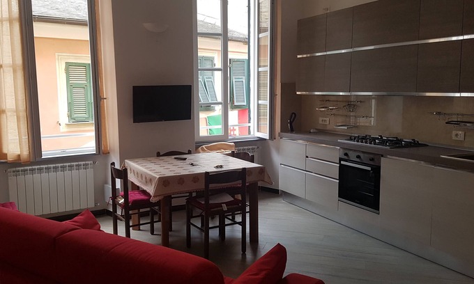 Arzeno Apartment | La Casa del Pinguino - In the Center with AC