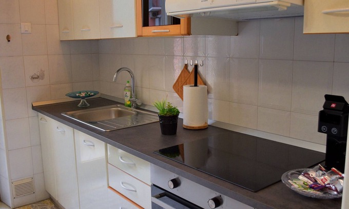 Barriera Vecchia-San Giacomo Apartment | La Casa dell'Artista