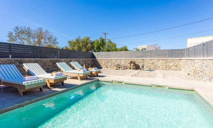 Kiotari Villa | La Casa Di Pietre 2 - Three Bedroom Villa, Sleeps 6