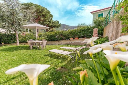 San Saturnino House | La casa di Pippo-Moneglia-Garden-wifi-parking-barbecue