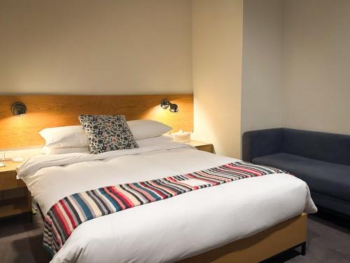 Sinsa-dong Hotel | La Casa Hotel Seoul
