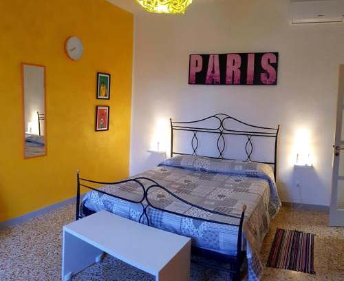 Livorno Apartment | La Casina di Isola