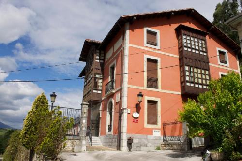 Val De San Vicente Hotel | La Casona de Molleda