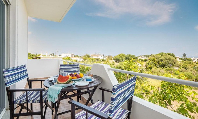 Soroni House | La Christine