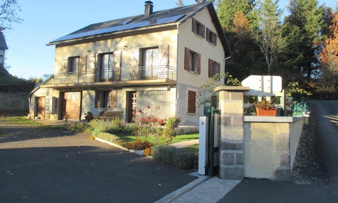 Jassat Bed & Breakfast | La cle des champs