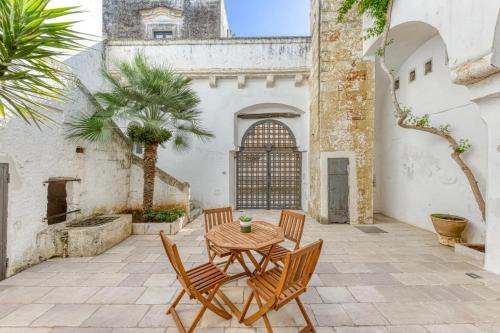 Presicce House | La Corte dei Mille