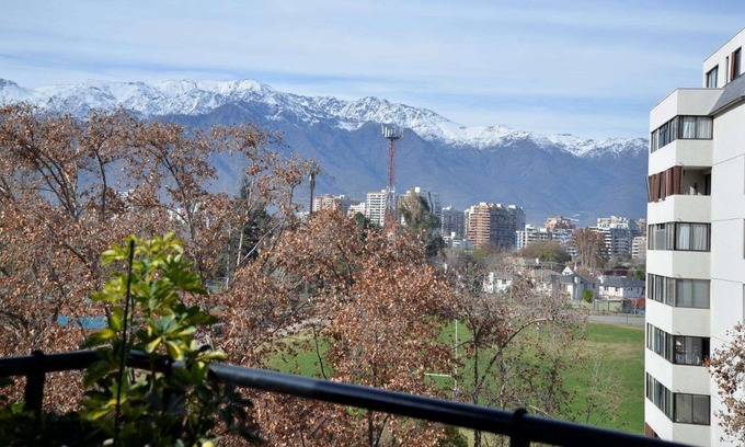 Santiago Apartment | La Dehesa House Callao