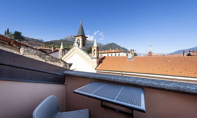 Menaggio Hotel | La Dependance Menaggio