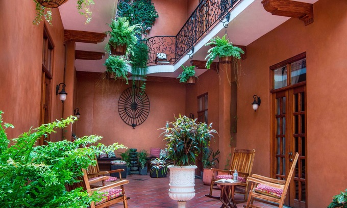 Casco Viejo Apartment | La Isabela Suites