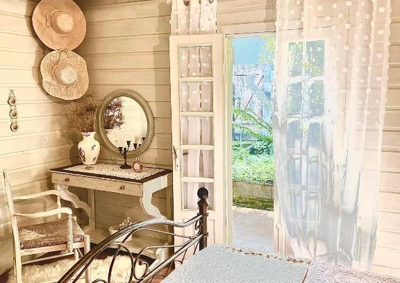 Saint-Joseph House | La Kaz LANGEVIN