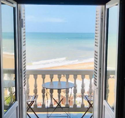 Villers-sur-Mer Apartment | La Madelon Front de mer