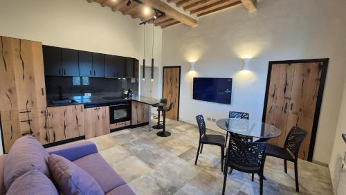 Marina di Castagneto Carducci Apartment | La Maison di Aurora