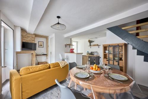 Saint-Regnobert-de-la-Cote-de-Nacre House | La Maison du Pêcheur - A 250 m de la plage