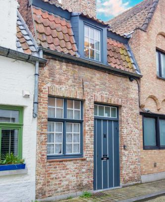 Historical Center Bruges Bed & Breakfast | La maisonnette du Prince