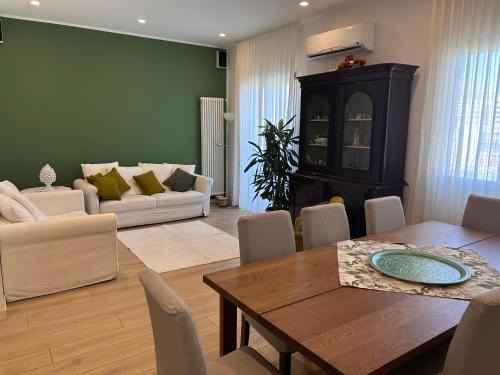 Palermo Apartment | La Marchesa di Villa Bianca