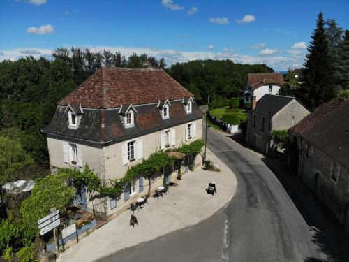 Carennac Bed & Breakfast | La Petite Auberge