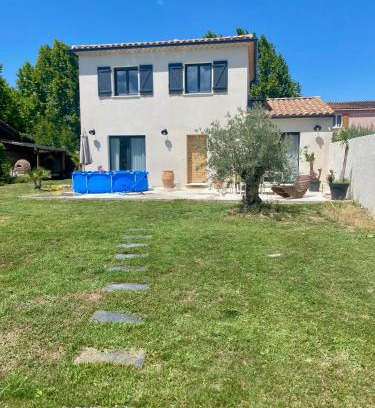 Paluds de Noves Villa | La Petite Bastide en Provence