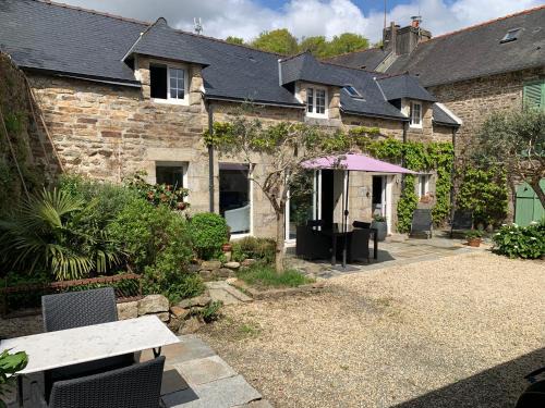 Pont-Aven House | La Petite Cour