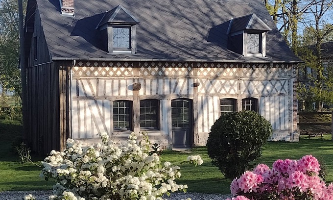 Hautot-Saint-Sulpice House | La petite maison entre terre et mer !
