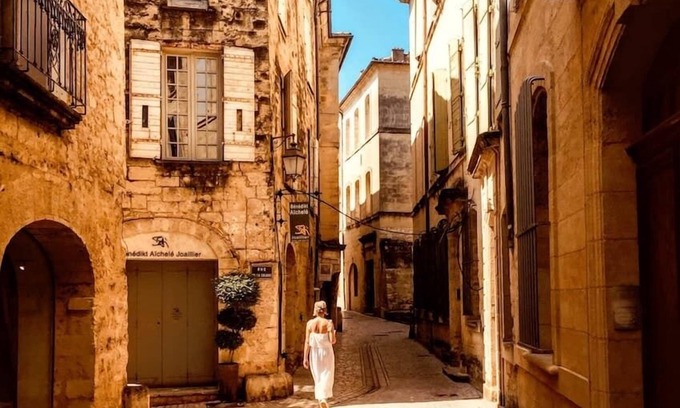 Uzes House | La Petite Hostellerie