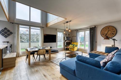 Zone d'amenagement concerte des Docks Apartment | La Plume d'Hugo - Appt Duplex pour 8