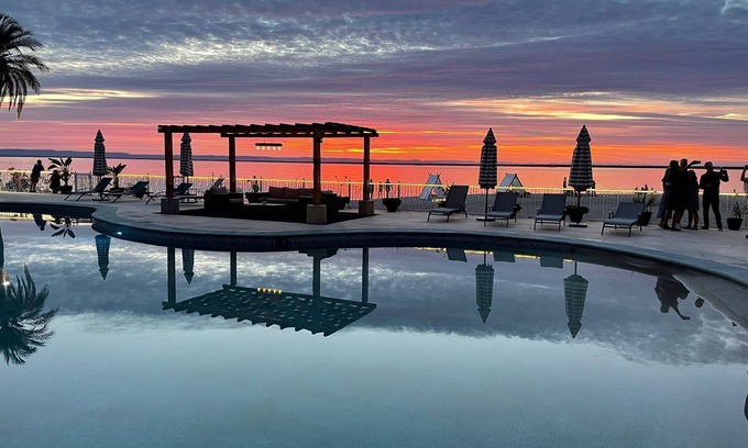 El Manglito Resort | La Posada Hotel & Beach Club