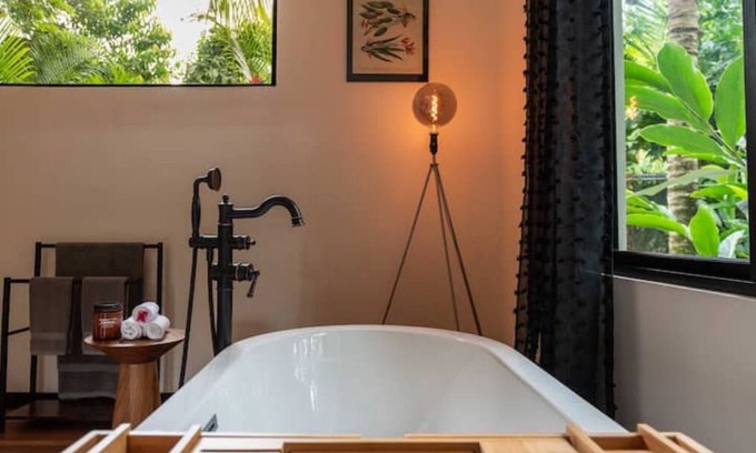 Puerto Viejo de Talamanca Apartment | La Prometida Hotel - King Suite, Medina
