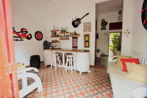 Ciudad Nueva House | La Puerta Roja Guest House