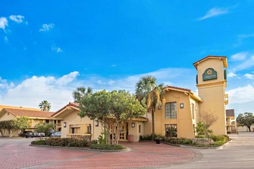 Downtown San Antonio Hotel | La Quinta Inn by Wyndham San Antonio Market Square
