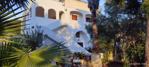 Sant'Isidoro Apartment | La Sarparea, Masseria