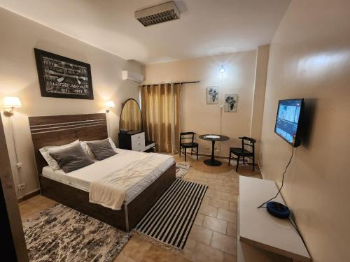 Point E House | LA Storia Dakar