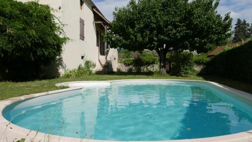 Bresse-sur-Grosne Bed & Breakfast | La Tour Carrée