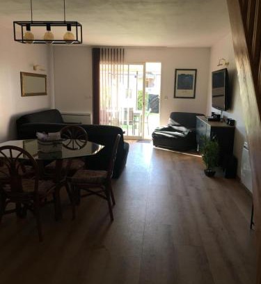 Greoux-les-Bains House | La Villa de Claire
