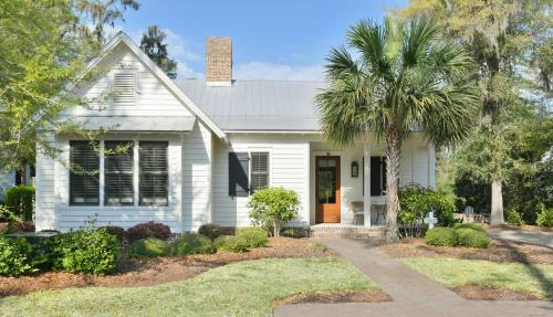Palmetto Bluff House | Lagoon View 2 Bedroom Wilson Village Home 5037