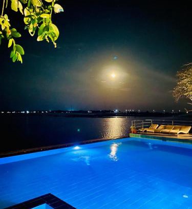 Pottuvil Division 2 Hotel | Lagoon Villa Arugambay