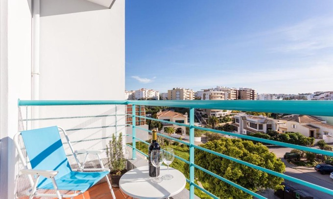 Lagos Apartment | Lagos Solar apartment with roof terrace