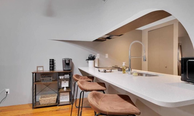 La Grange Apartment | Lagrange Loft - Small Town USA - Bourbon Trail
