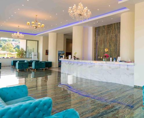 Perithia Hotel | LAGUNA HOLIDAY RESORT