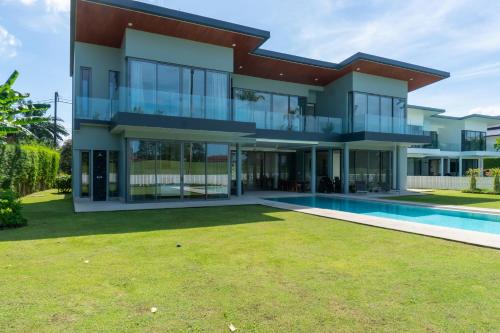 Laguna Villa | Laguna homes