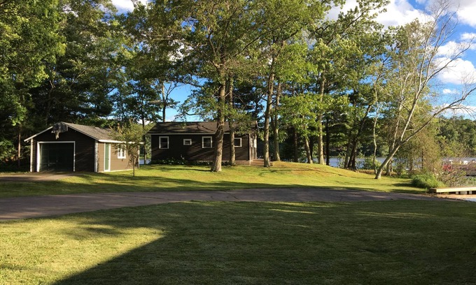 Hayward Cottage | Lake Cottage on Round Lake, Hayward, WI