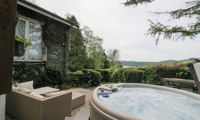 Windermere Cottage | Lake Lodge