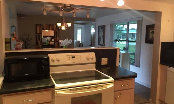 Taylor Creek House | Lake Okeechobee rental on canal with dock, boat ramp & pool