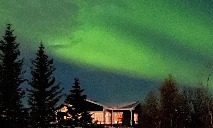 Veidilundur Cottage | Lake Þingvellir Cottage