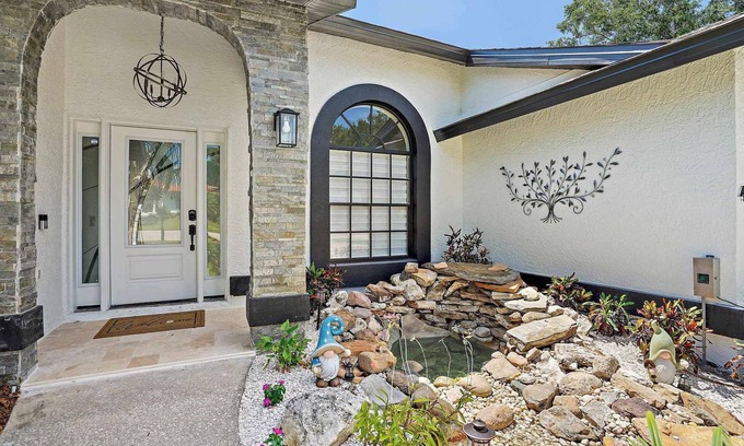 Lake Valencia House | Lake Valencia Cove -Pool Heating Avail